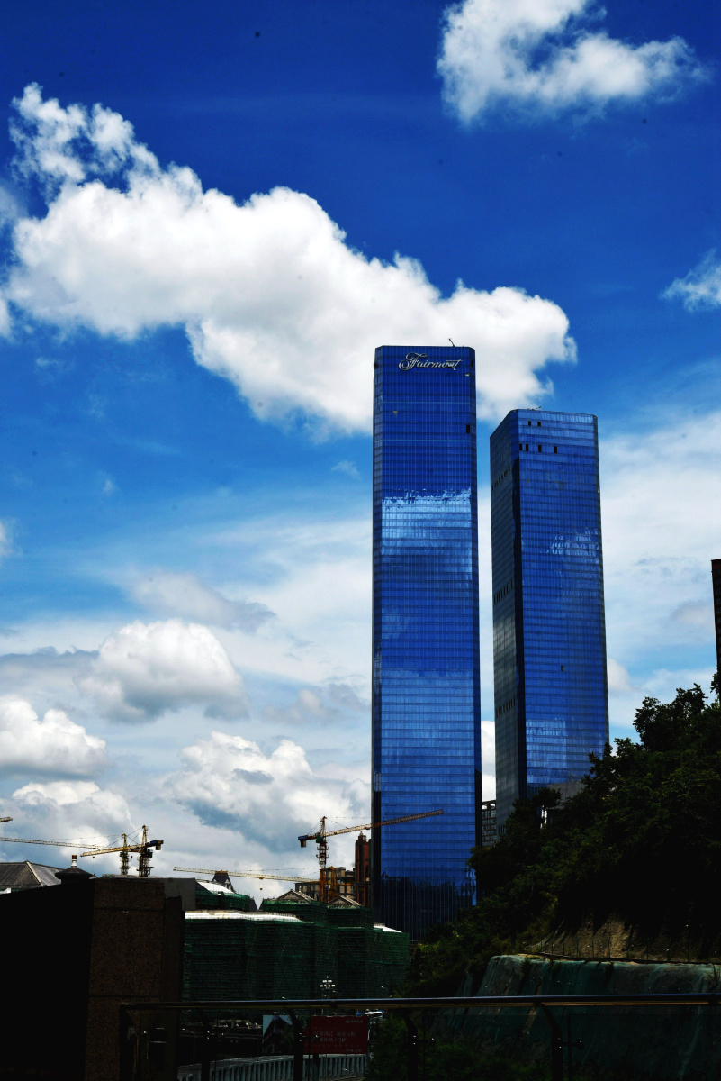 高耸入云 - zhouchongde - 图虫