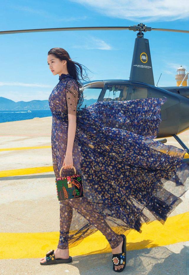 国民女神关晓最新写真