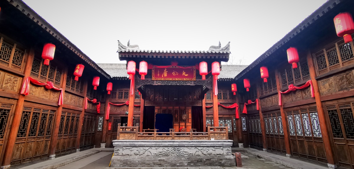 高家大院榜眼府 - 娃他达 - 图虫