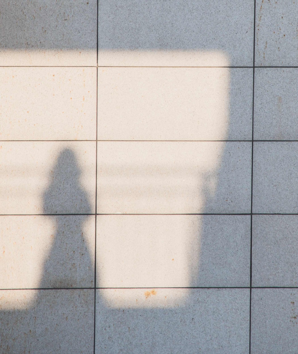 逆光也清晰的你最美