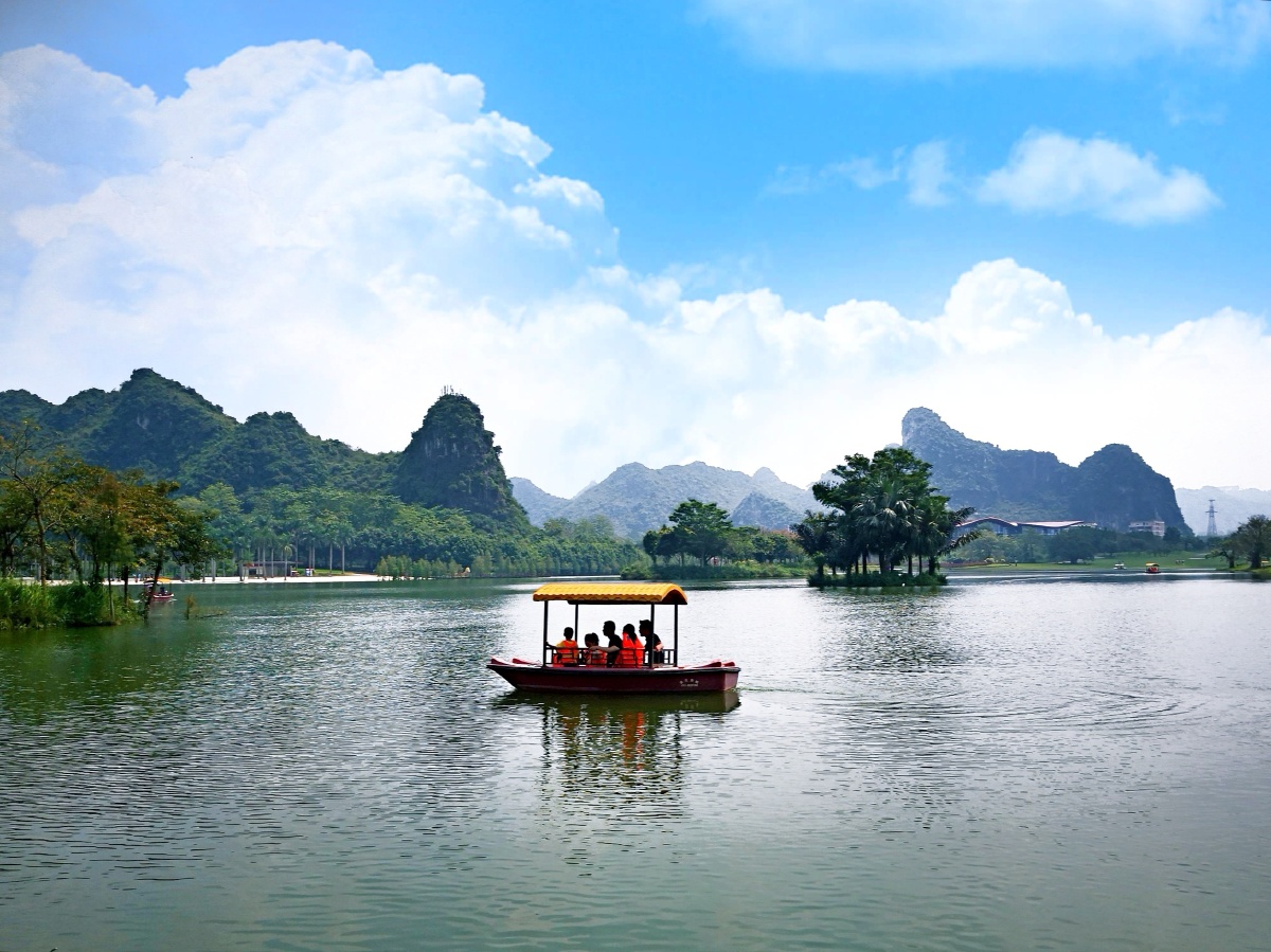 南宁花花大世界一角