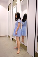 888670
