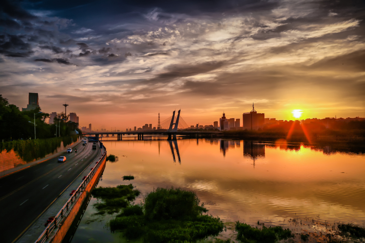 《浑河唱晚》拍于抚顺浑河