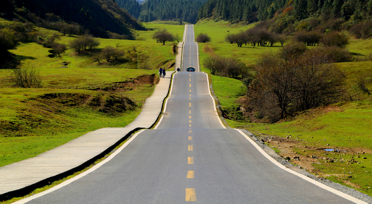 武隆仙女山波浪路1