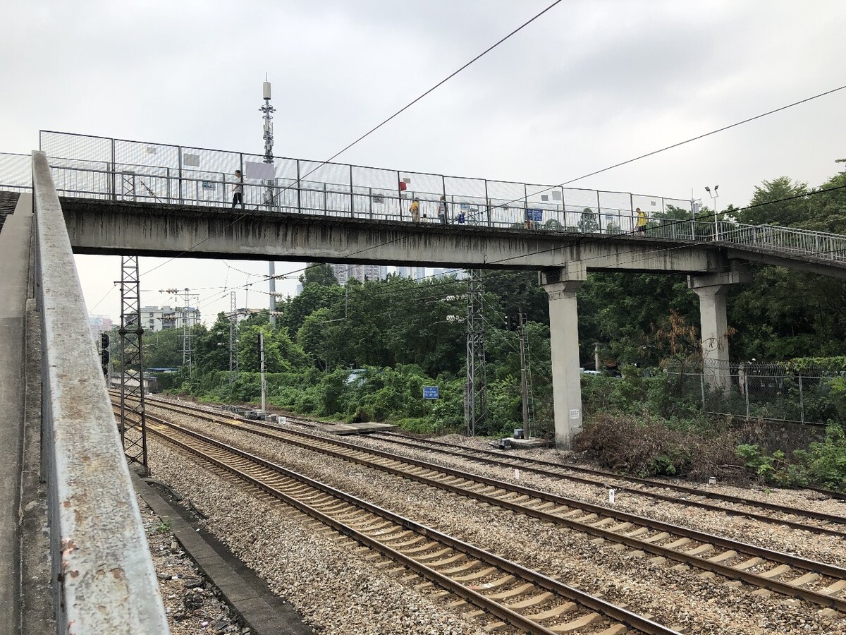 广茂老铁路