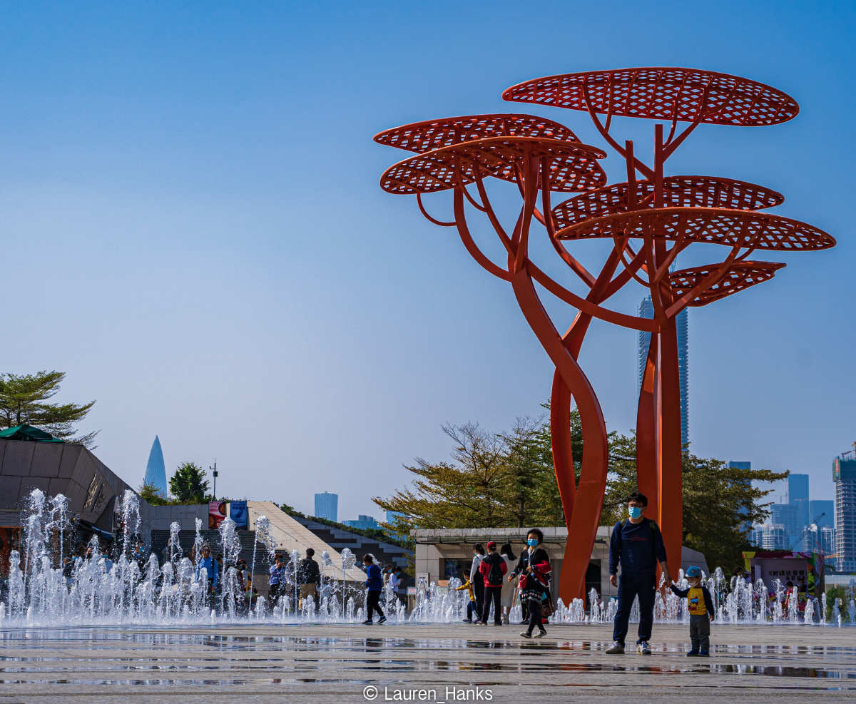 春节期间的深圳欢乐海岸