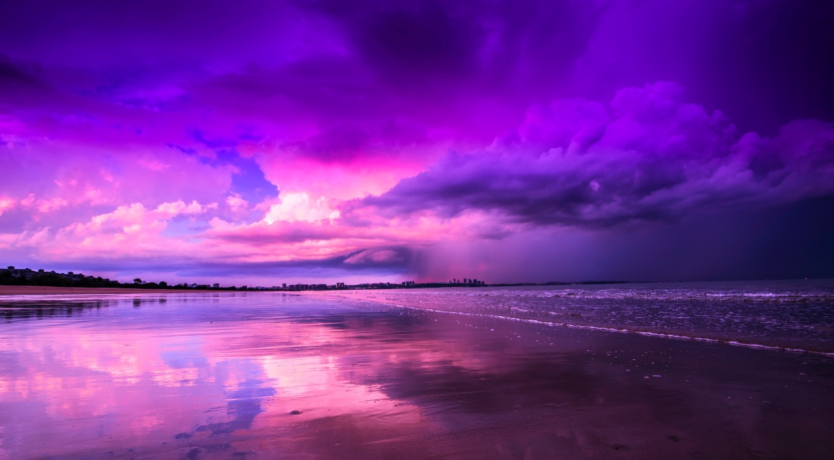 荣成夏末云与海