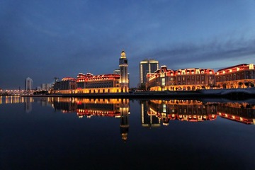 璀璨的海河津湾广场