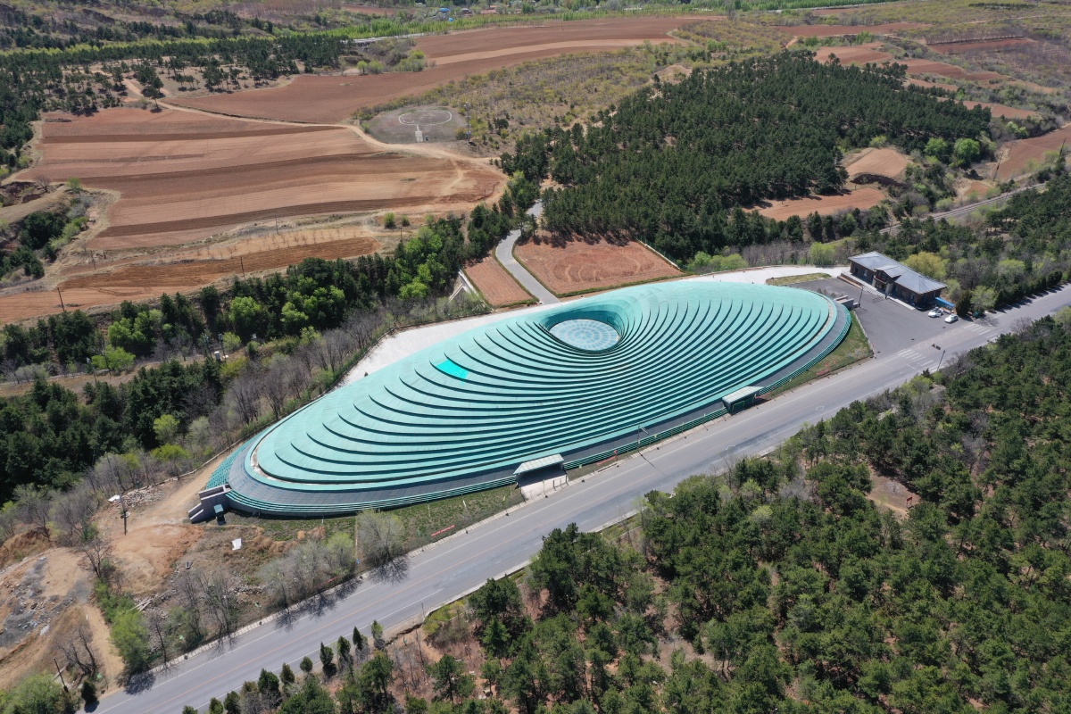 春游辽宁赏花观鸟之朝阳牛河梁遗址公园