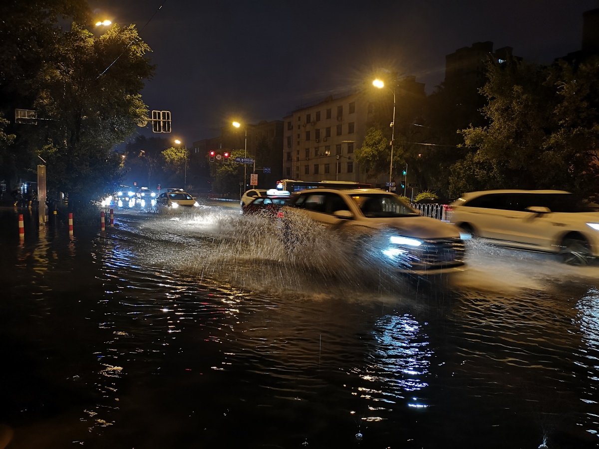 暴雨后的沈阳