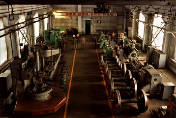 2685473