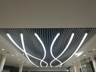 1621553