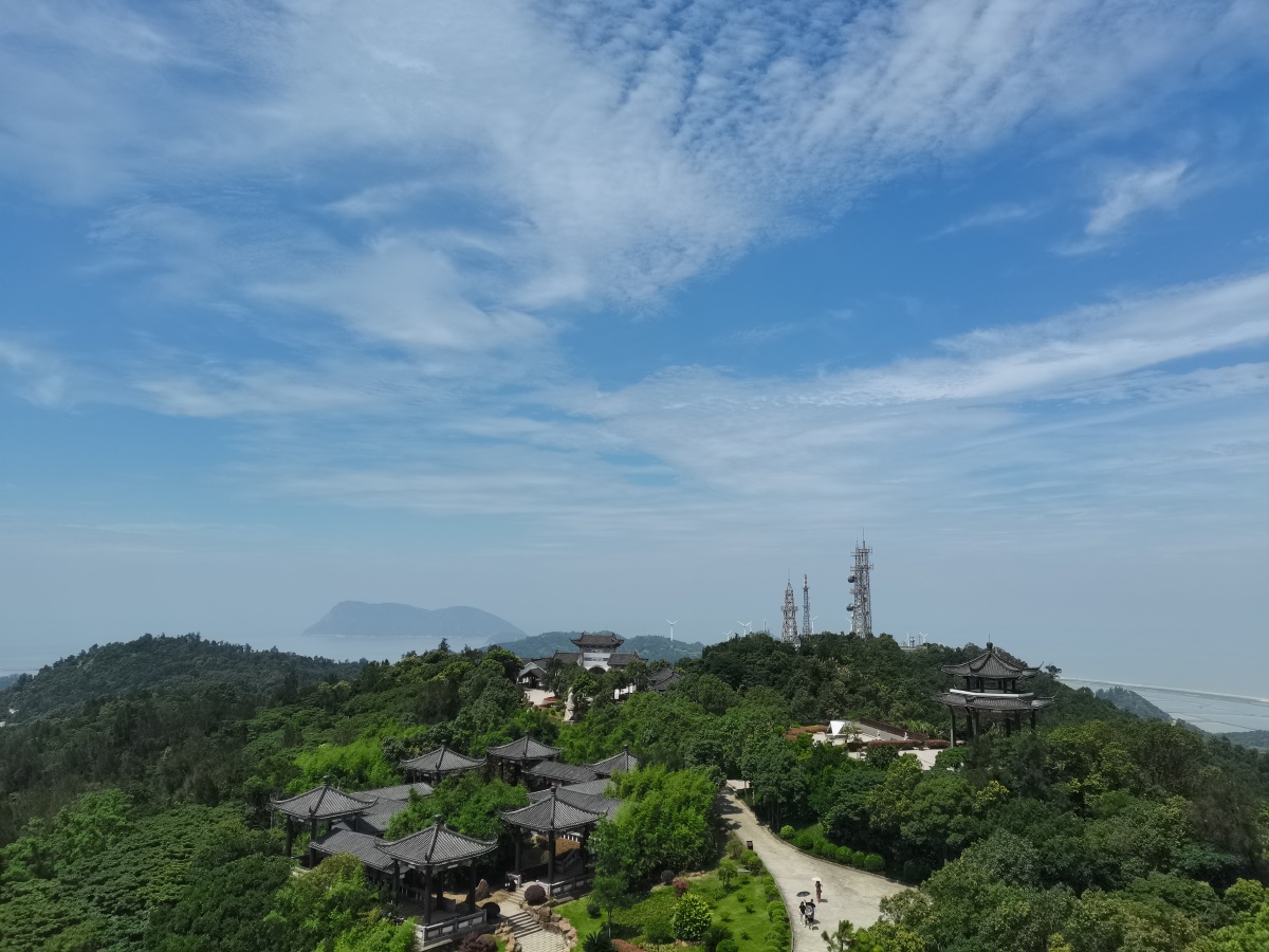 寻味百岛洞头望海楼位于洞头本岛海拔227米的烟墩山是洞头旅游标志性