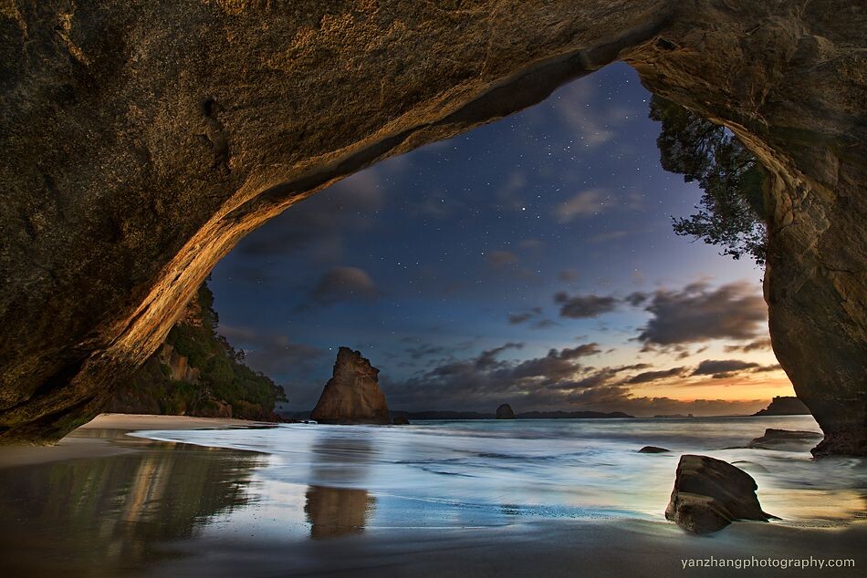 Cathedral Cove<br />
