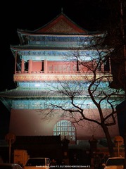 钟楼侧面