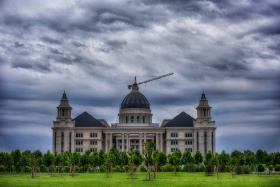 建设中的皇家农业大学