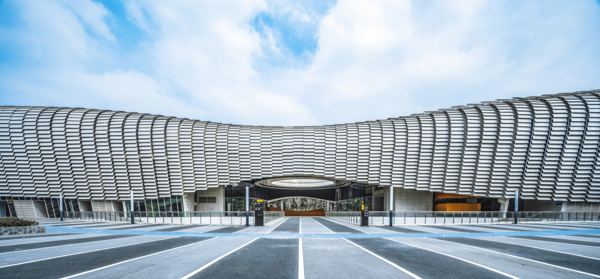 带刺的芭蕾舞鞋成都市香城体育中心