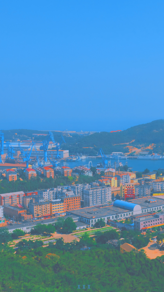 916北海虽赊扶摇可接摄于大连旅顺位于白玉山塔望向整座城市与军港