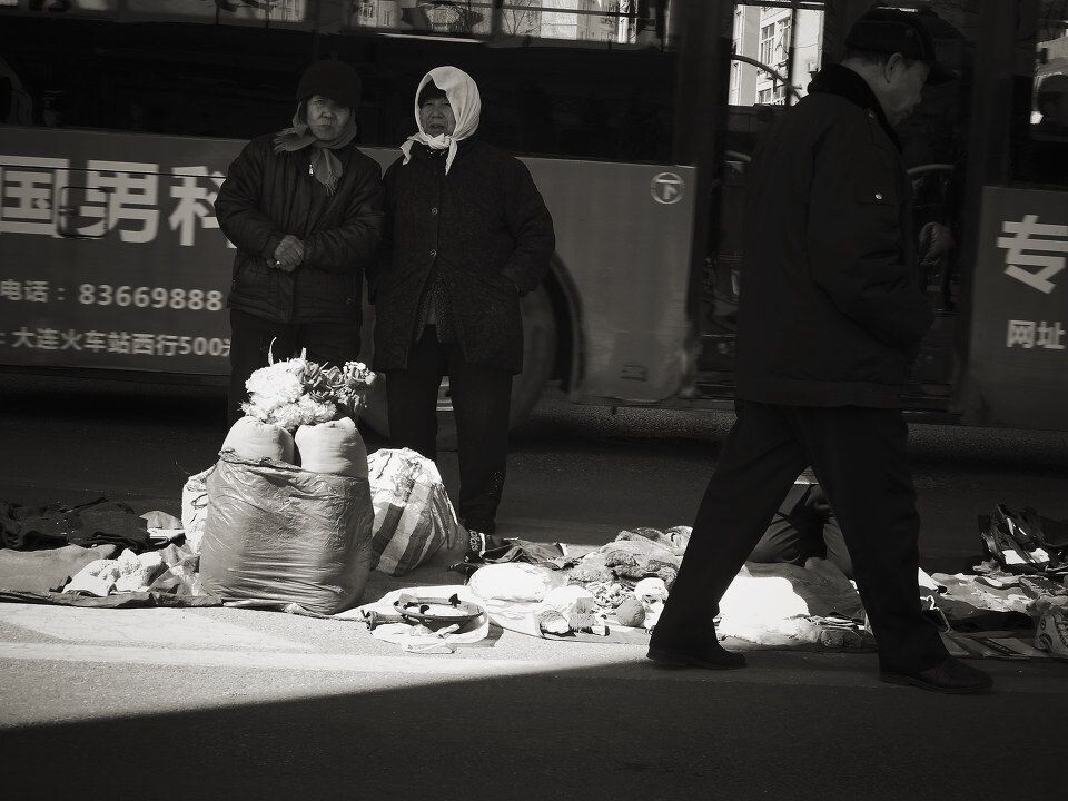 街边市场10<br />
