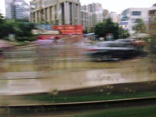 雨中街道3，.JPG