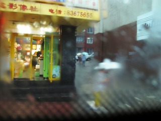 雨中街道14.JPG