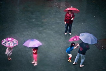 雨中,.JPG