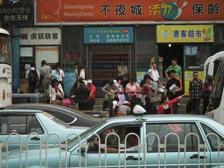 拥挤.JPG