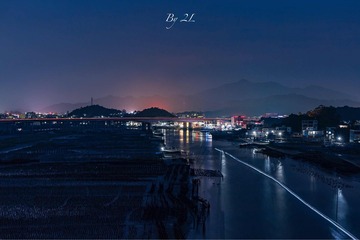 001