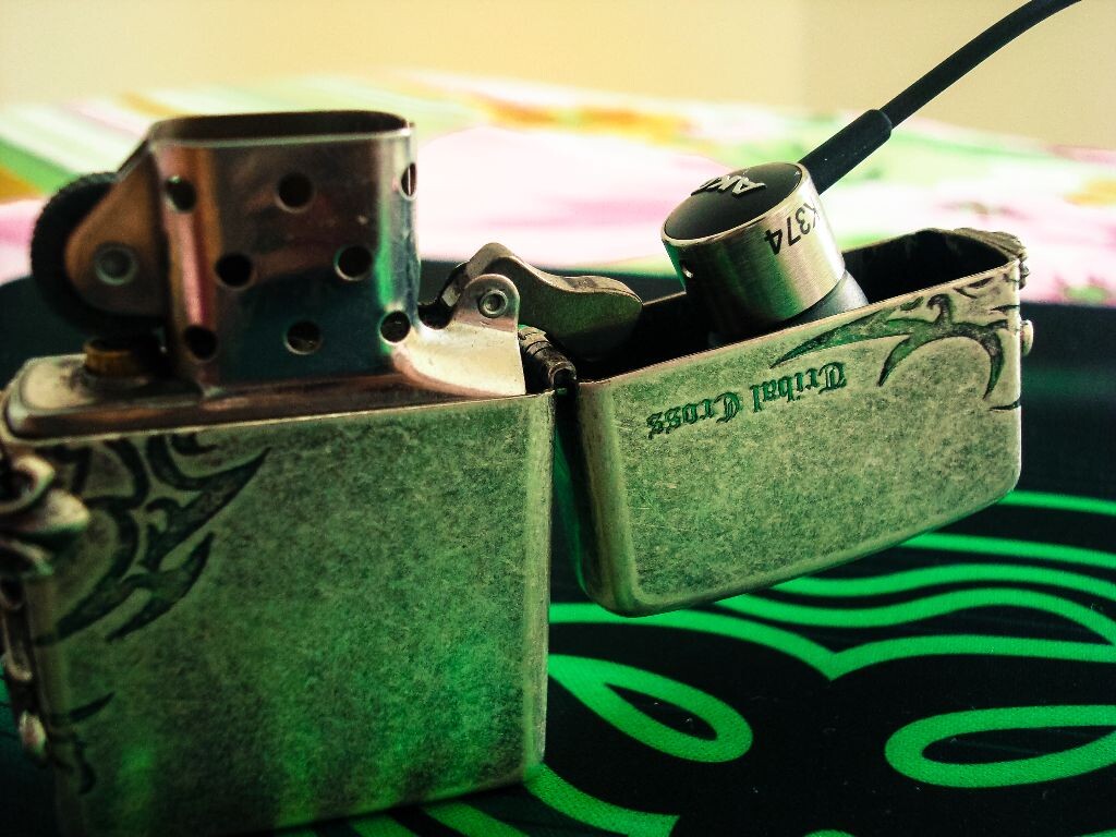K374&amp;ZIPPO<br />
