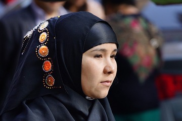 维吾尔族女性的头巾真漂亮13
