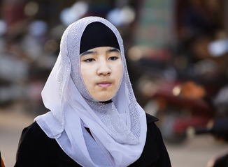 维吾尔族女性的头巾真漂亮30
