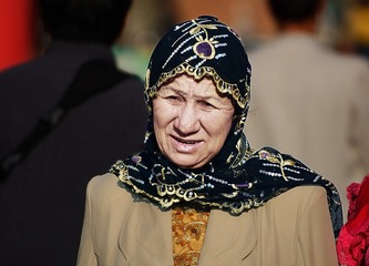 维吾尔族女性的头巾真漂亮50