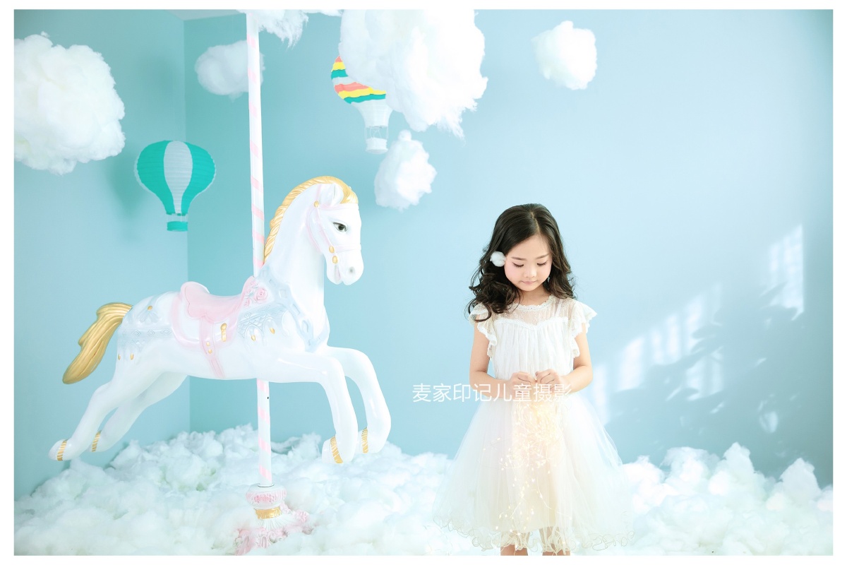 每个女孩都有一个公主梦