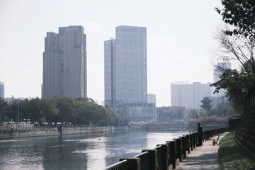 92AE9185-1FB4-456F-8C9C-9A39C2556A24/L0/001
