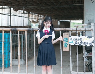 001