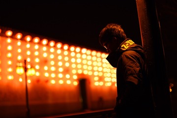 001