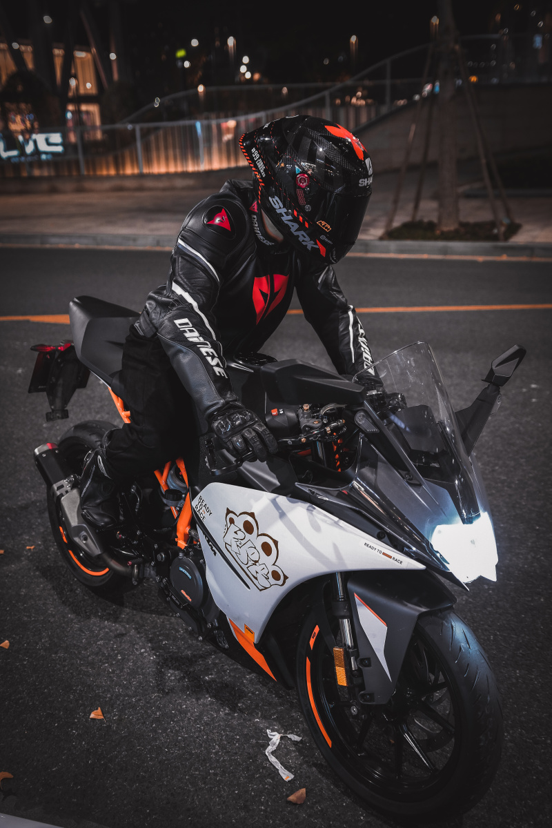 杭州机车. ktm rc390 - 温流l - 图虫