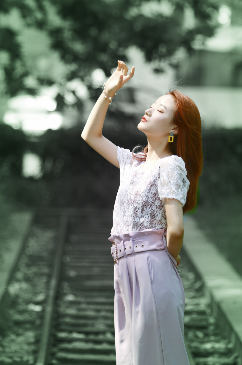 感谢一凡摄影师的友情客串,感谢梦雅女神的倾情演绎