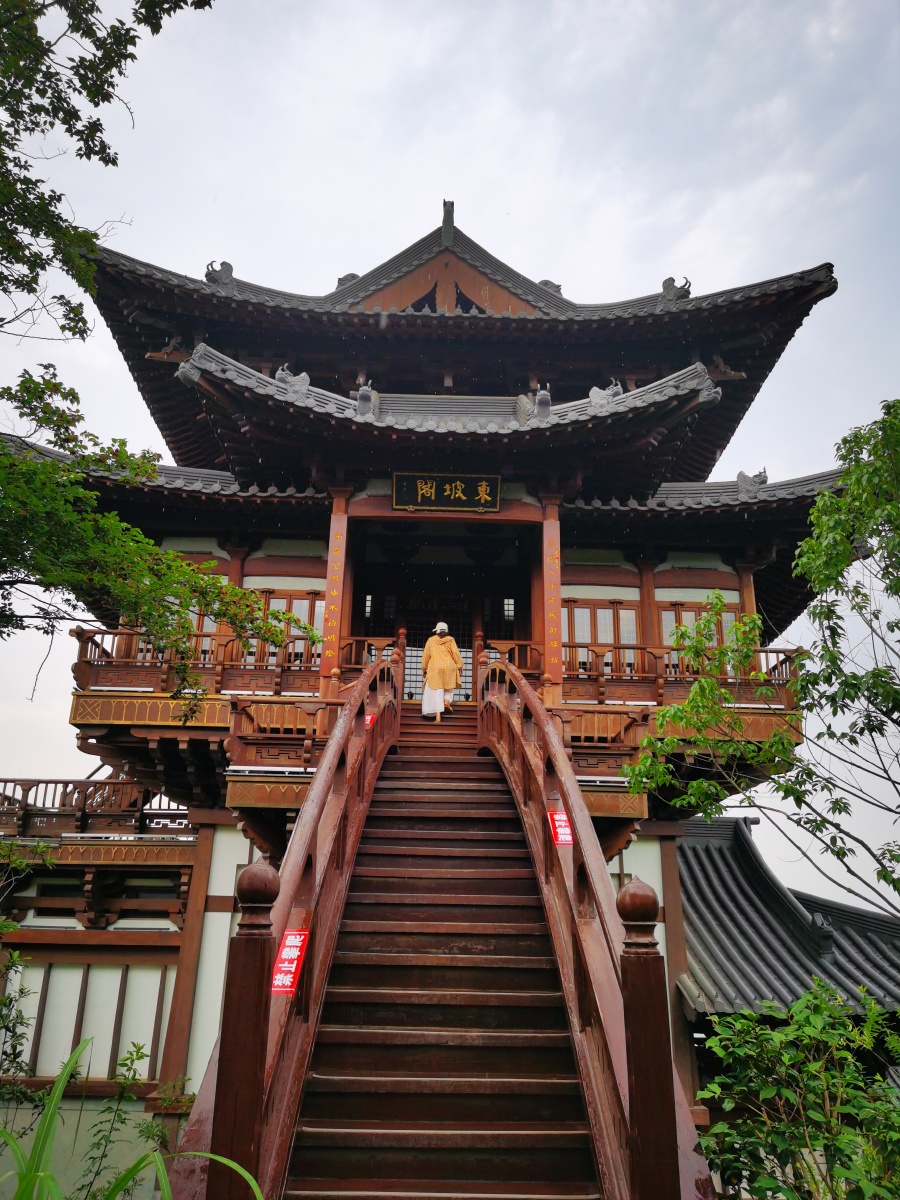 宜兴雅达阳羡溪山东坡阁