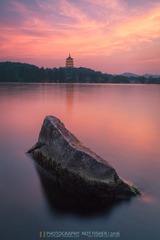 夕照石