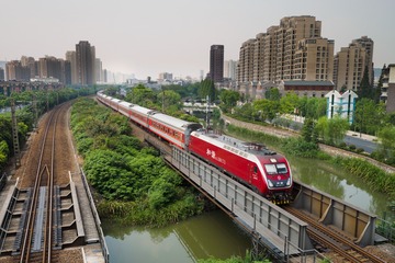 P8193309