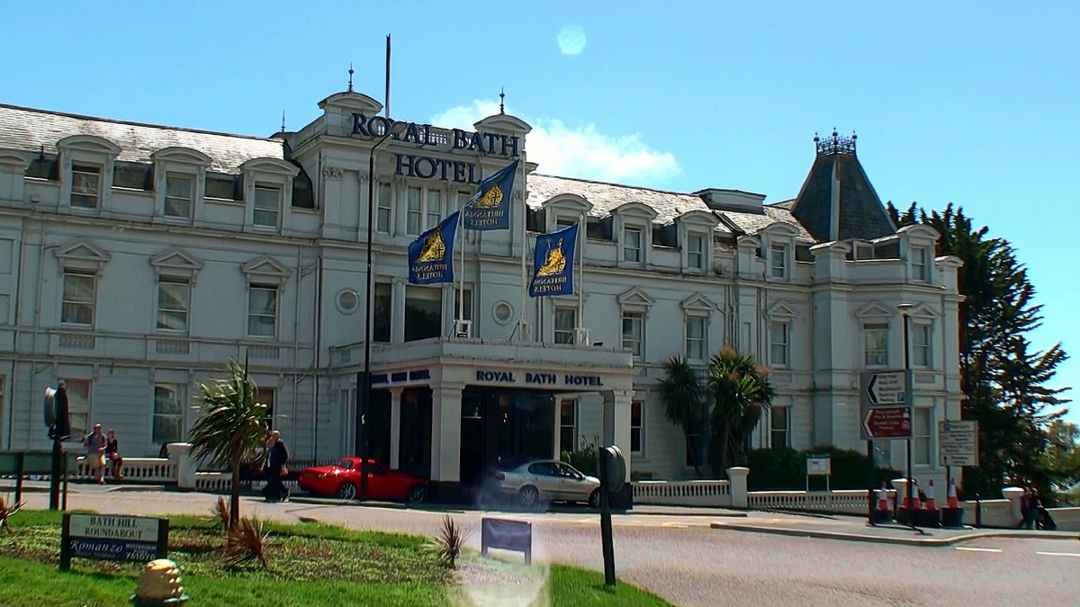 英国南部海滨城市伯恩茅斯 - 游客之家