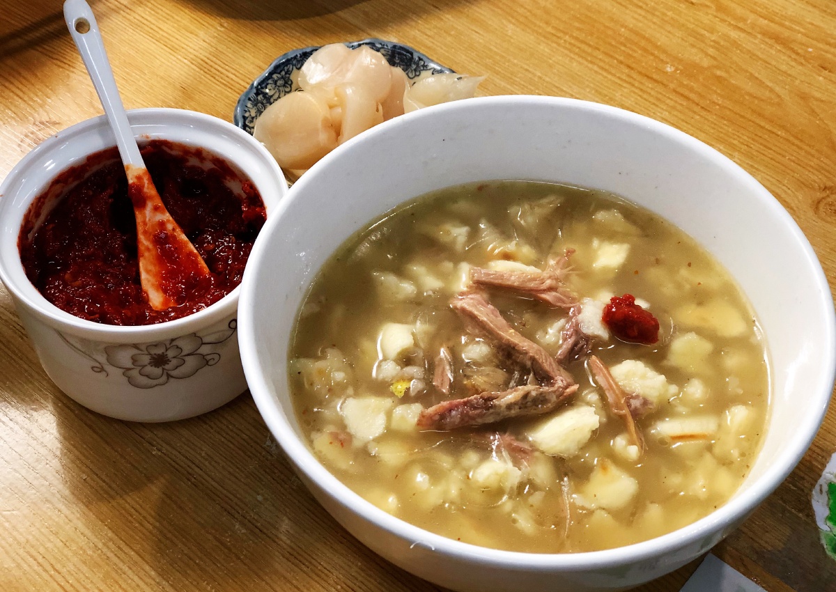 寒冬来碗老米家牛肉泡馍