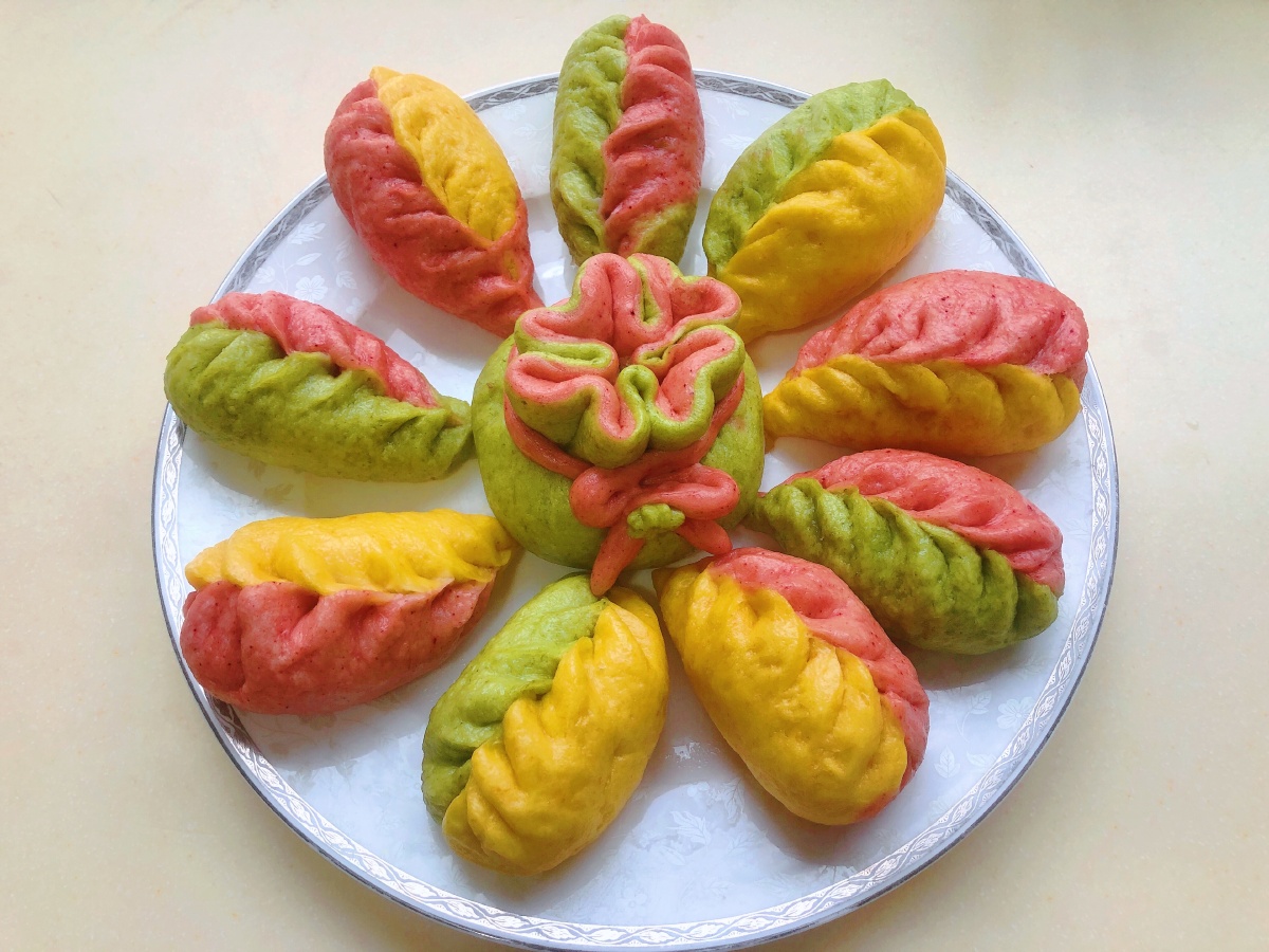 彩色蒸饺
