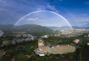亚龙湾彩虹