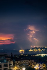 472636