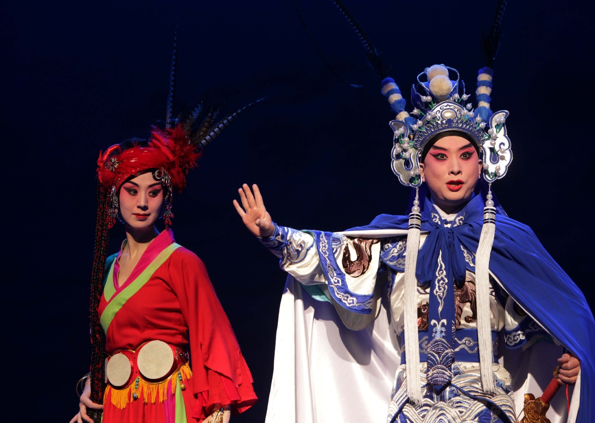 上海京剧院巴黎圣母院主演著名京剧表演艺术家史依弘青衣