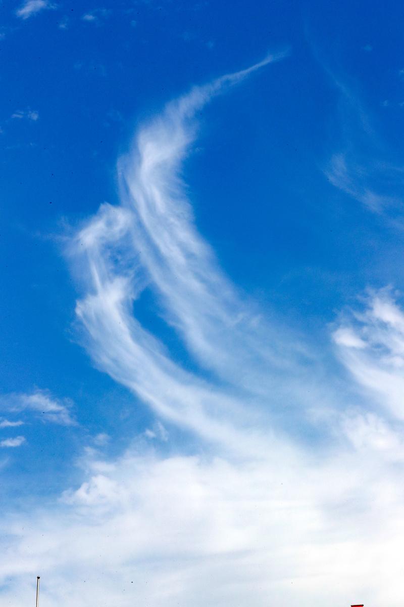 武汉天空碧空如洗蓝天白云美如画