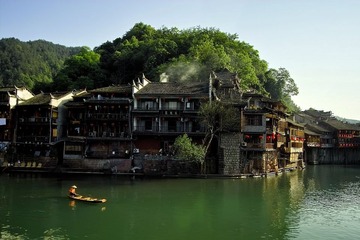 凤凰古城