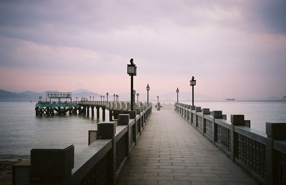 岛屿的码头<br />
